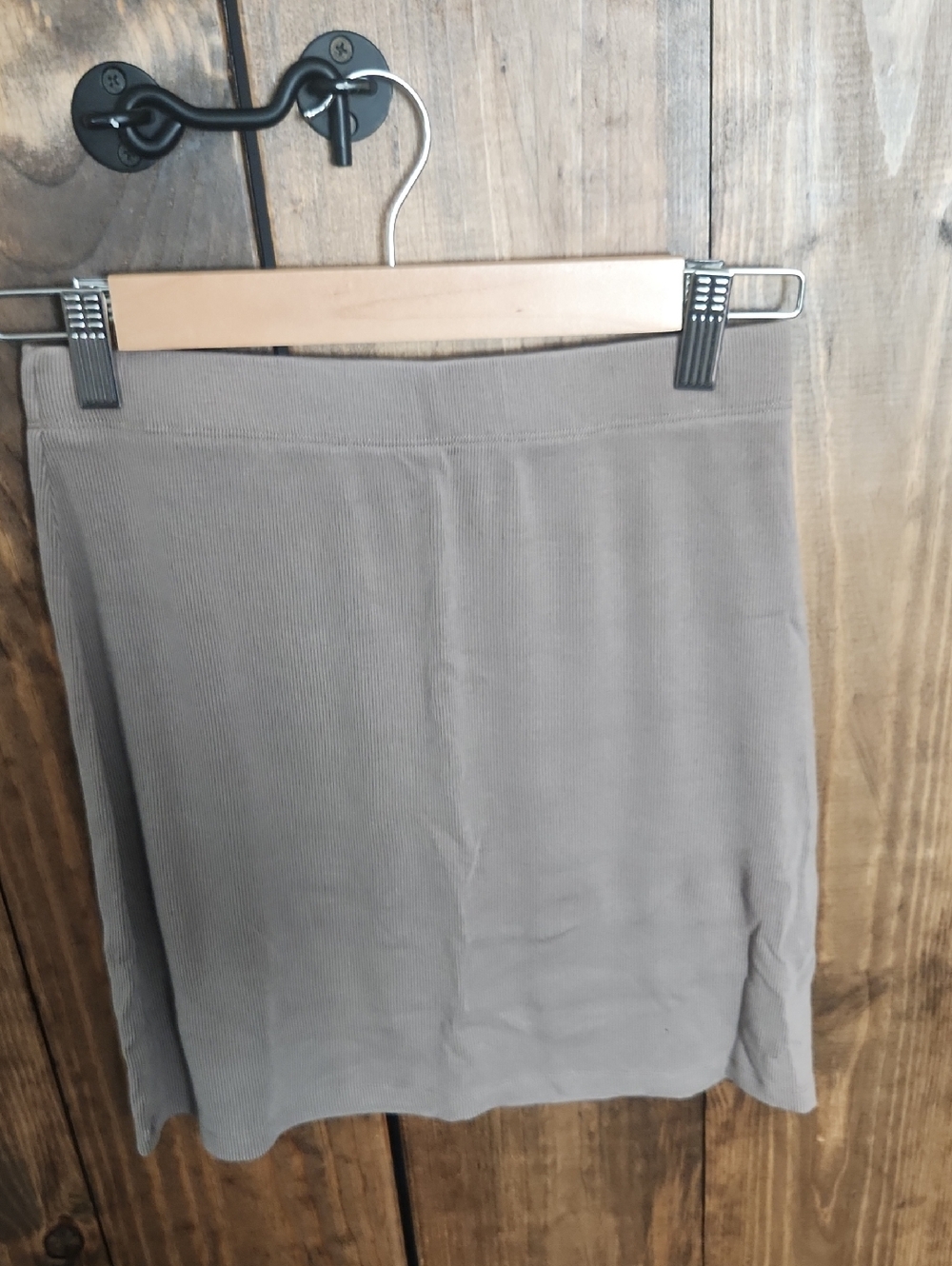 Wilfred Taupe Ribbed Mini Skirt